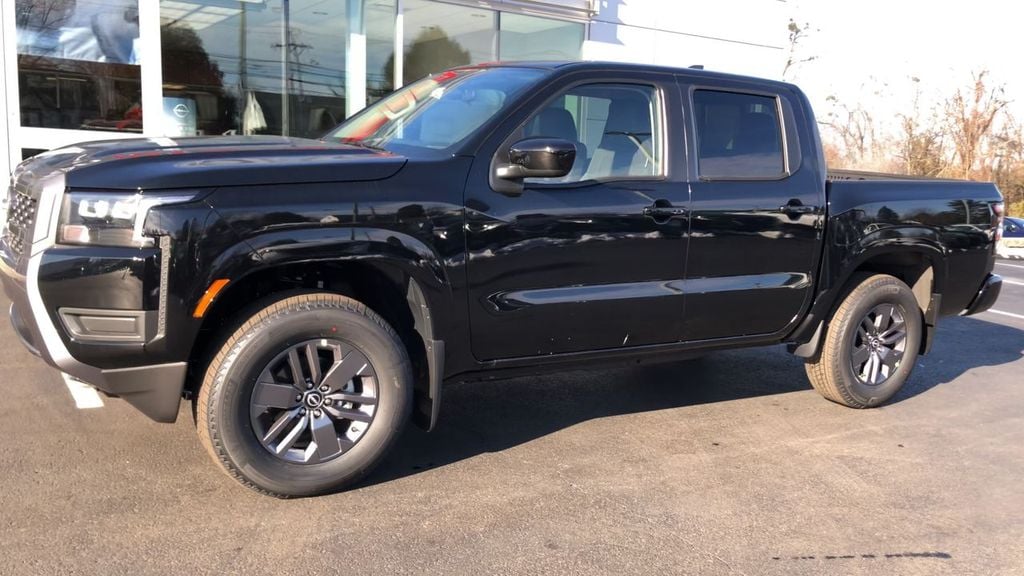 2026 Nissan Frontier SV Photo in Danville KY 40422
