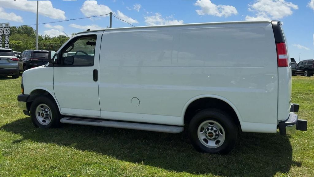 2024 GMC Savana 2500 Work Van Photo in Danville KY 40422