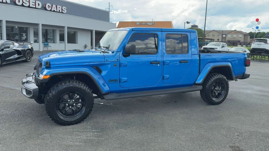 2025 Jeep Gladiator High Tide Photo in Danville KY 40422