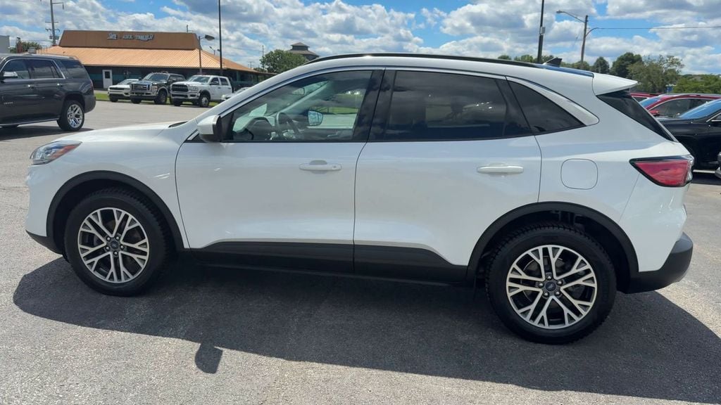 2022 Ford Escape SEL Photo in Danville KY 40422