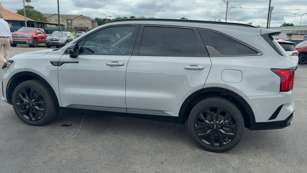 2022 Kia Sorento SX Photo in Danville KY 40422