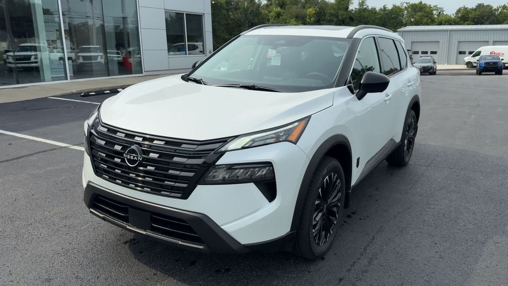 2026 Nissan Rogue Dark Armor Photo in Danville KY 40422