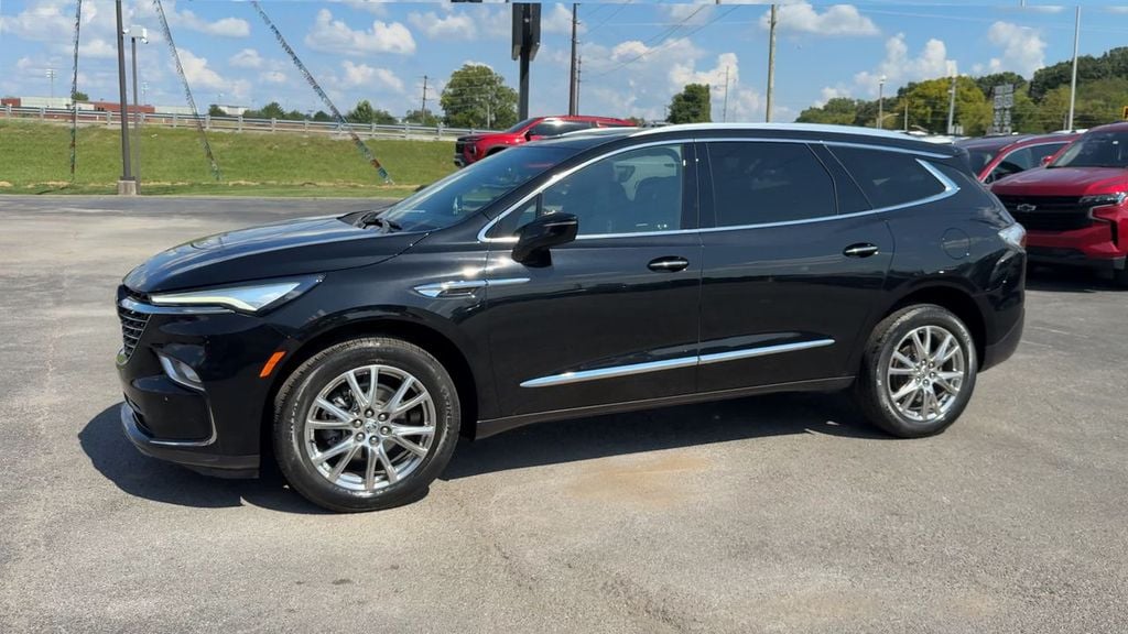2023 Buick Enclave Essence Photo in Danville KY 40422