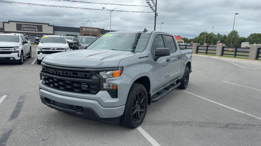 2024 Chevrolet Silverado 1500 Custom Photo in Danville KY 40422