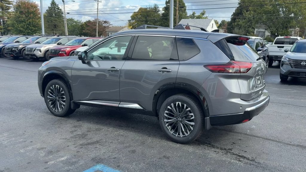 2026 Nissan Rogue Platinum Photo in Danville KY 40422