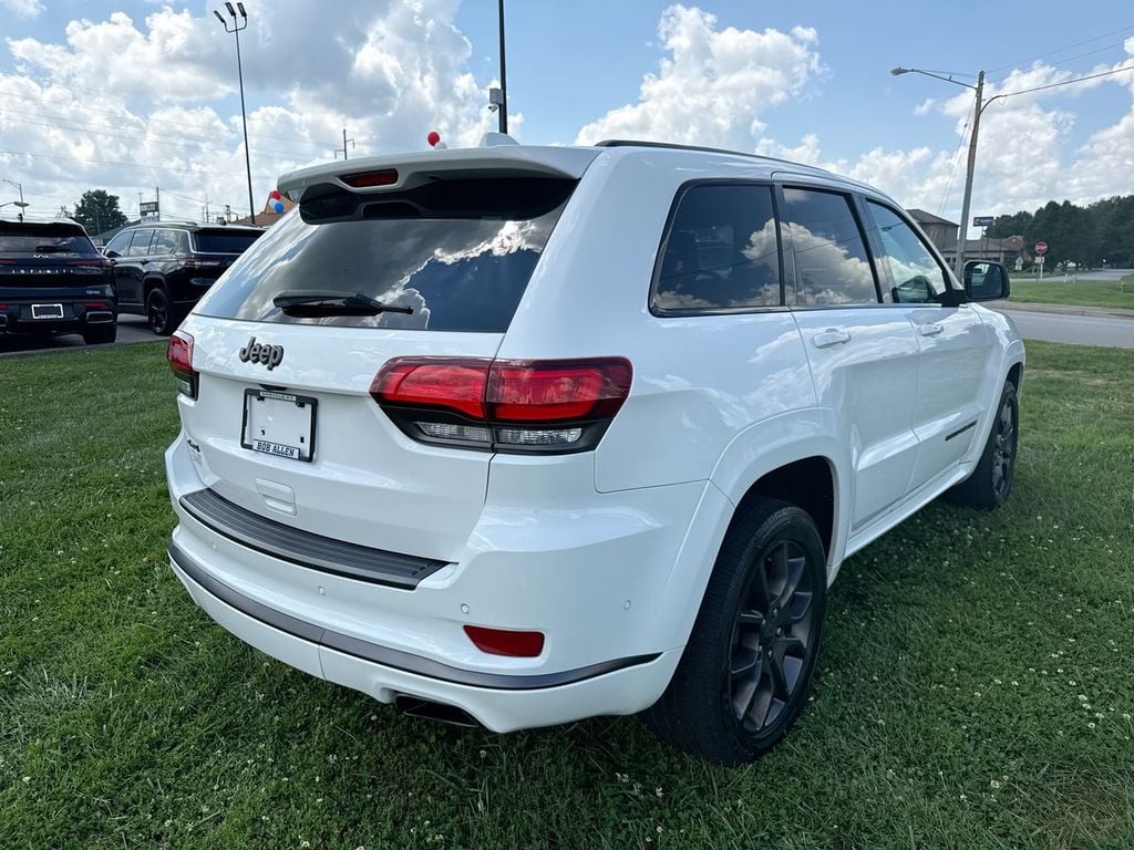 2020 Jeep Grand Cherokee Overland Photo in Danville KY 40422