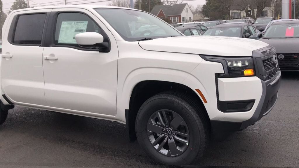 2026 Nissan Frontier SV Photo in Danville KY 40422
