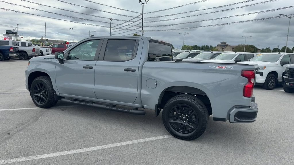 2024 Chevrolet Silverado 1500 Custom Photo in Danville KY 40422