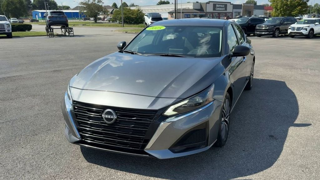 2025 Nissan Altima 2.5 SV Photo in Danville KY 40422
