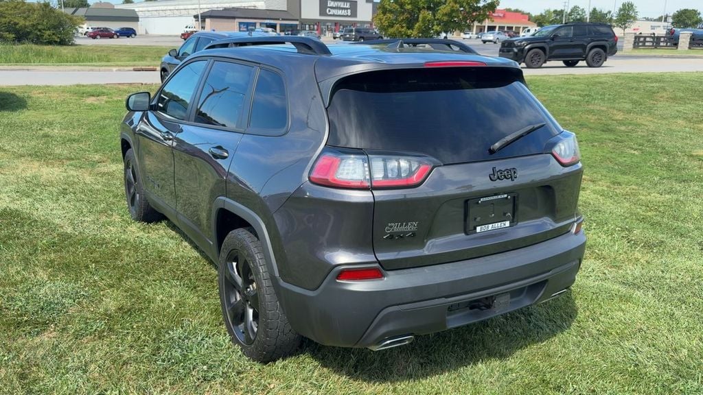 2022 Jeep Cherokee Latitude Lux Photo in Danville KY 40422