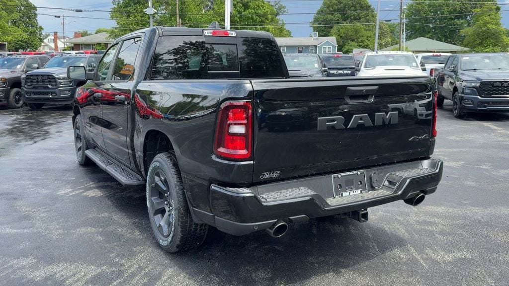 2026 Ram 1500 Express Photo in Danville KY 40422