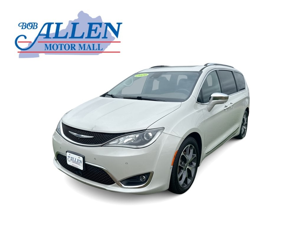 2019 Chrysler Pacifica Limited Photo in Danville KY 40422