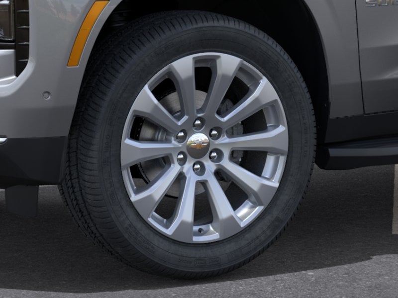 New 2026 Chevrolet Suburban Premier - photo - 32