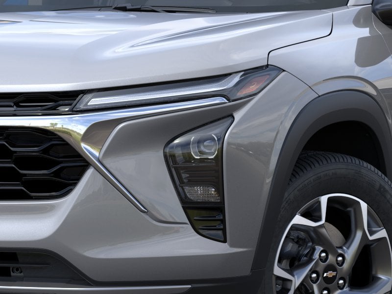 Pre-Owned 2026 Chevrolet Trax LT - photo - 9