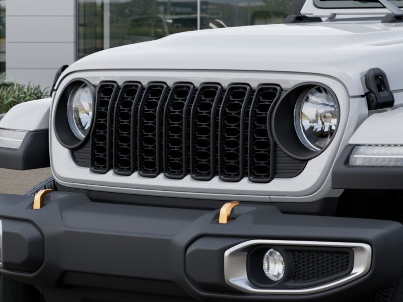 New 2026 Jeep Gladiator 85th Anniversary Edition - photo - 42