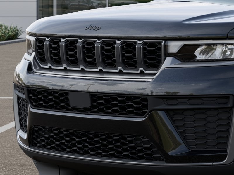 New 2026 Jeep Grand Cherokee Altitude - photo - 42