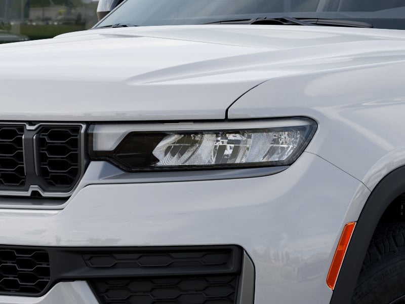 New 2026 Jeep Grand Cherokee L Altitude - photo - 42
