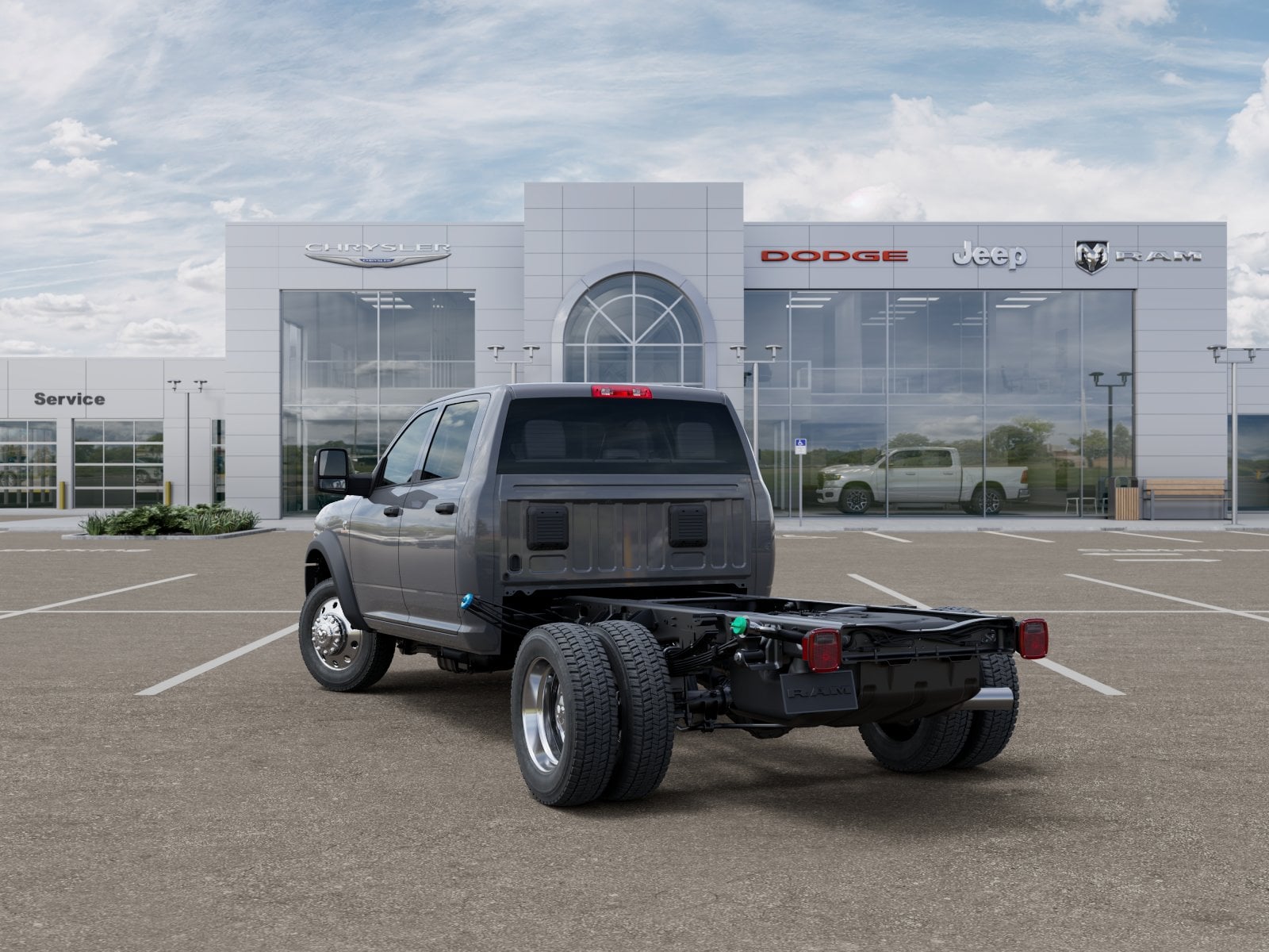 New 2026 Ram 4500HD Tradesman - photo - 23