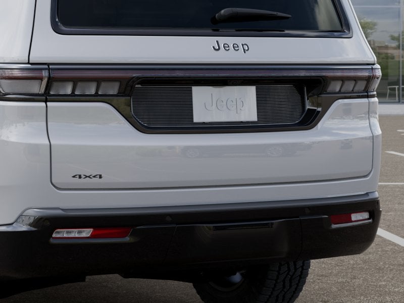 New 2026 Jeep Grand Wagoneer Upland - photo - 12