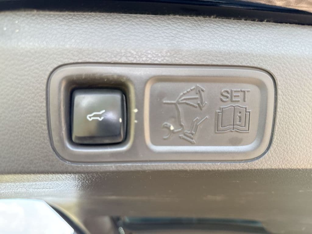 Pre-Owned 2019 Ford Expedition Max Limited - photo - 9