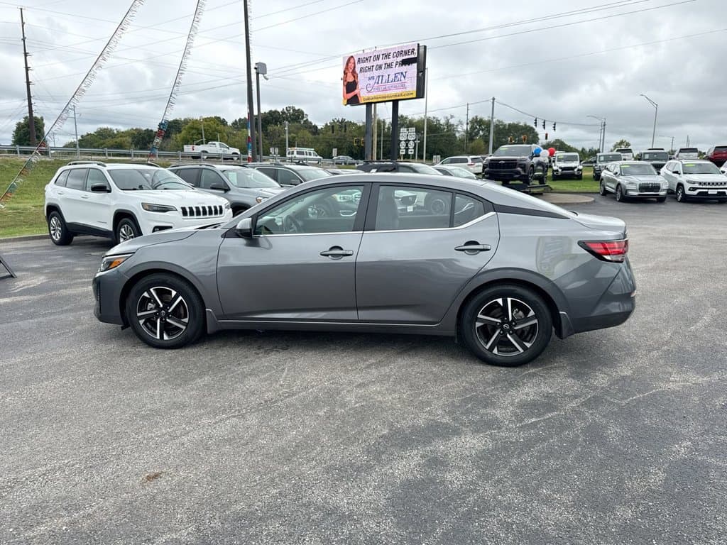 Pre-Owned 2025 Nissan Sentra SV - photo - 10