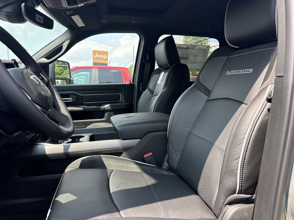 New 2026 Ram 2500 Laramie - photo - 20