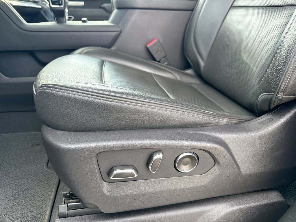 Pre-Owned 2025 GMC Sierra 1500 Denali - photo - 21