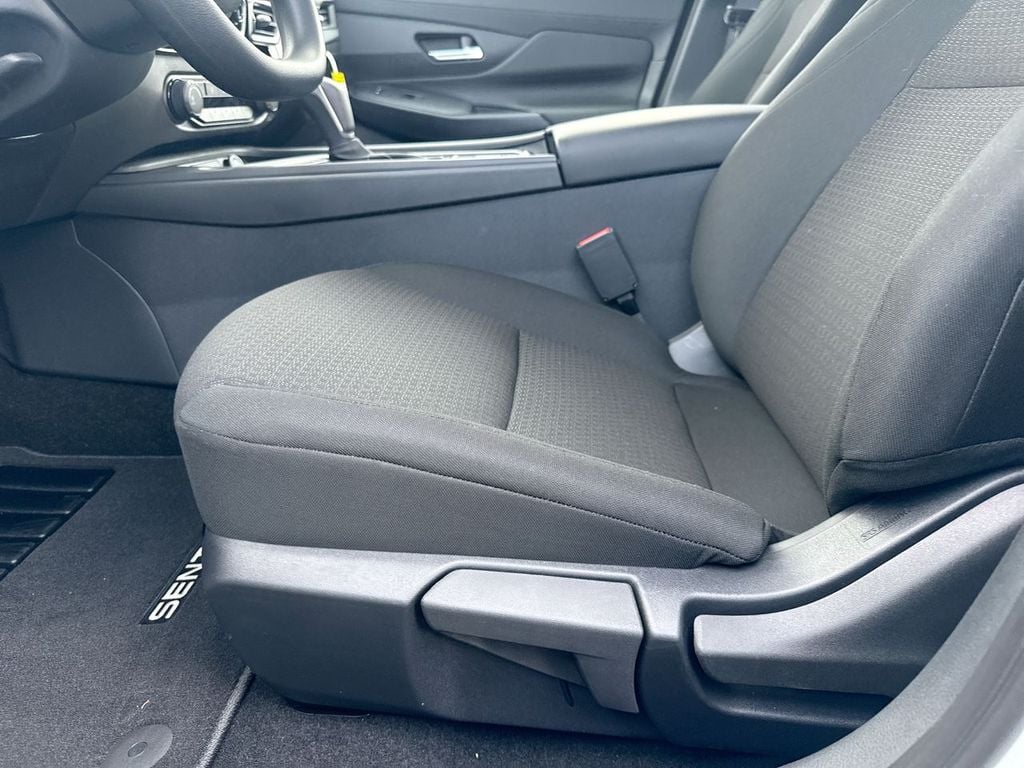 New 2027 Nissan Sentra S - photo - 21