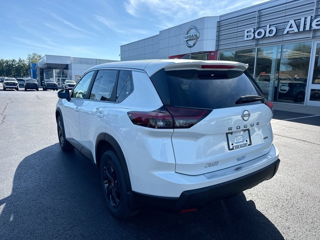 New 2026 Nissan Rogue SV - photo - 11
