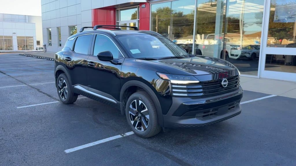 New 2027 Nissan Kicks SV - photo - 8
