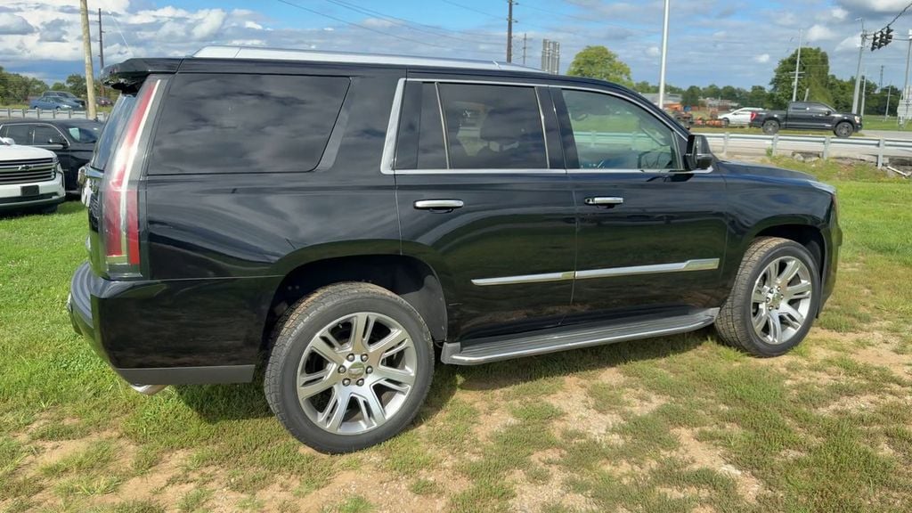 Pre-Owned 2016 Cadillac Escalade Luxury - photo - 6