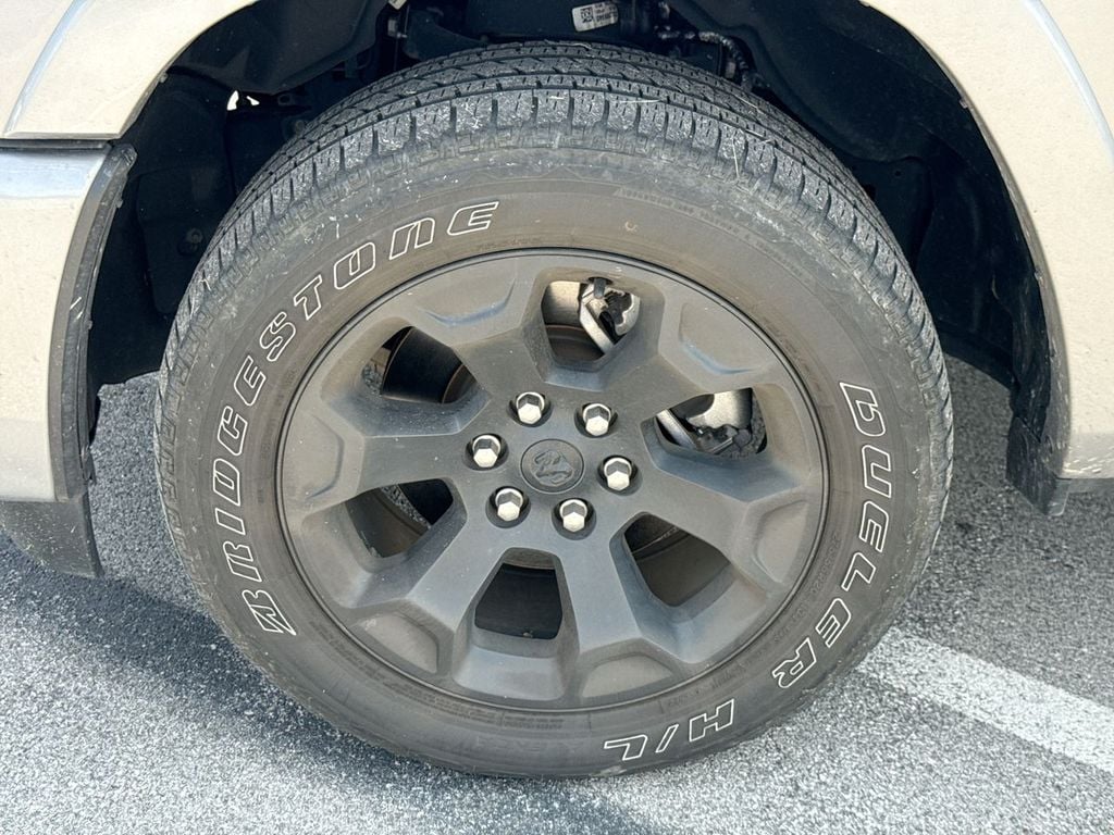 Pre-Owned 2025 Ram 1500 Big Horn/Lone Star - photo - 9