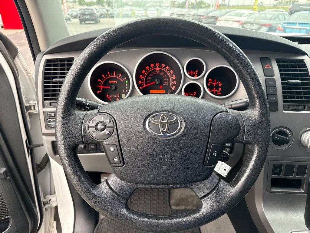 Pre-Owned 2011 Toyota Tundra Grade - photo - 14