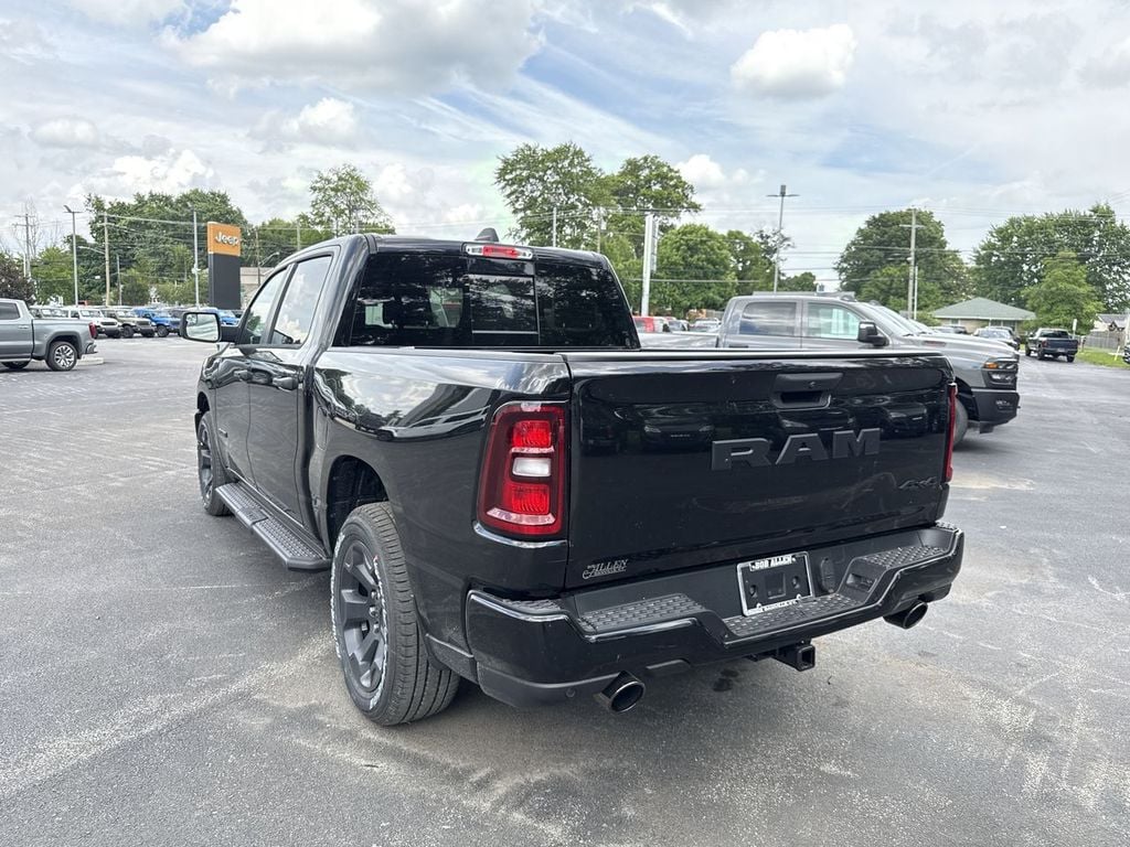 New 2026 Ram 1500 Express - photo - 11