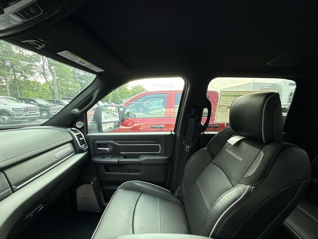 New 2026 Ram 2500 Laramie - photo - 30