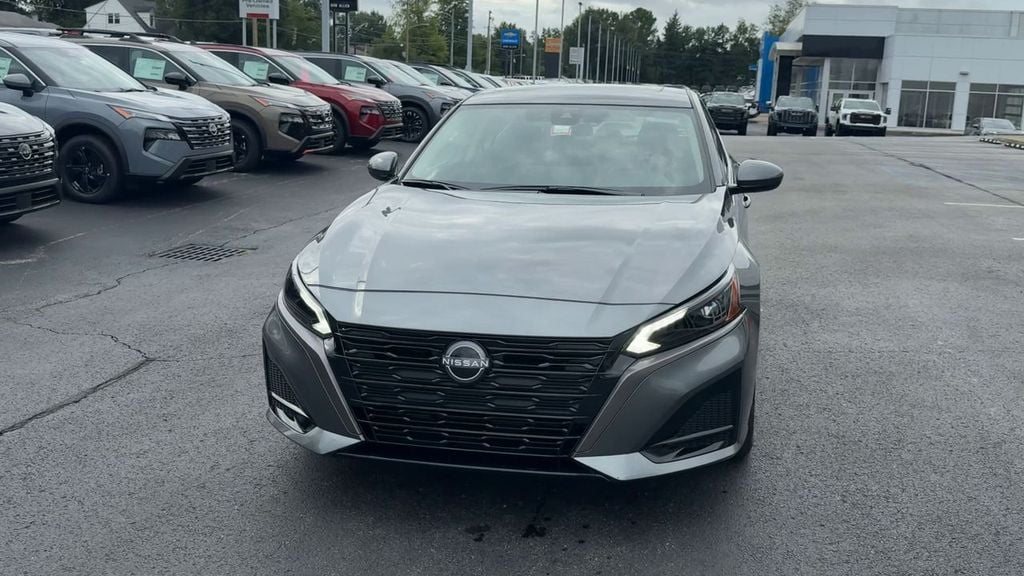 New 2026 Nissan Altima 2.5 SV - photo - 1