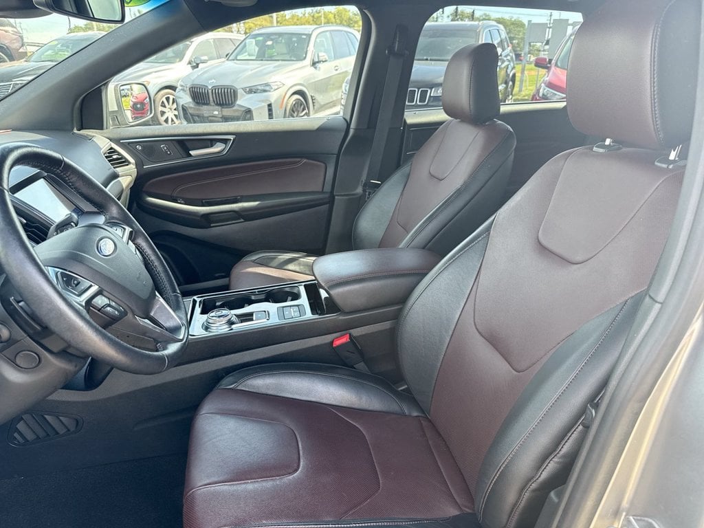 Pre-Owned 2020 Ford Edge Titanium - photo - 13