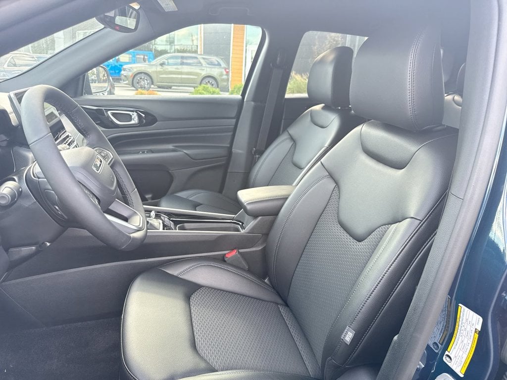 New 2026 Jeep Compass Latitude - photo - 20