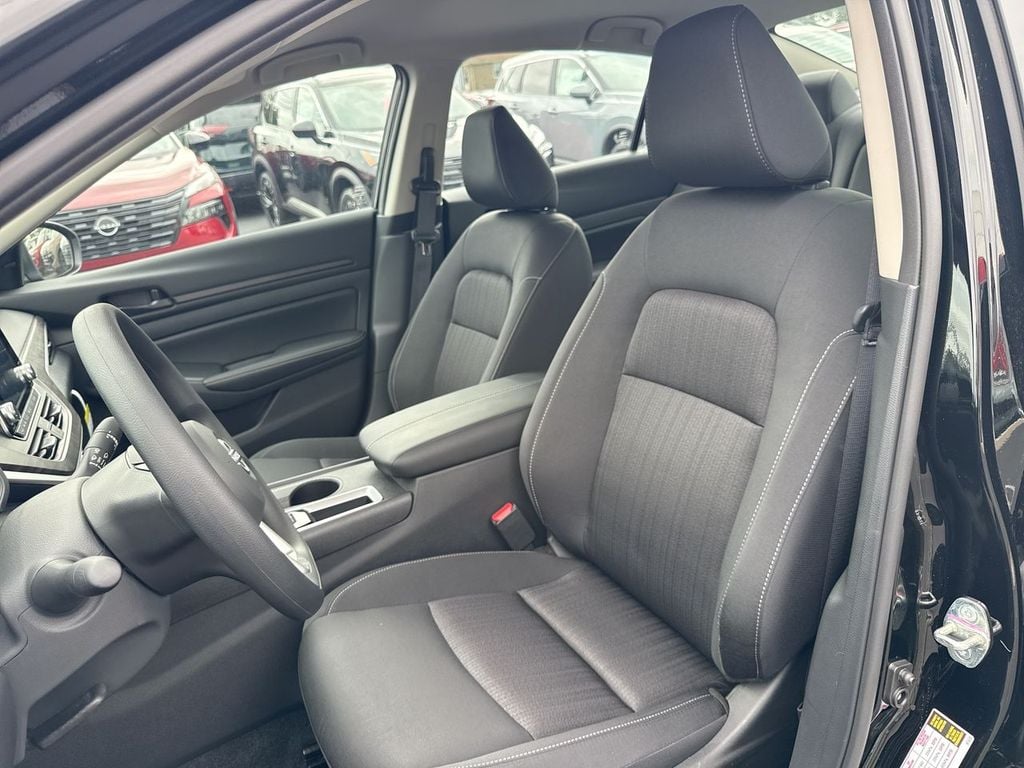 New 2026 Nissan Altima 2.5 SV - photo - 20