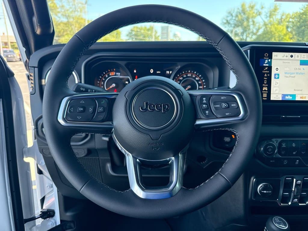 New 2027 Jeep Wrangler Sahara - photo - 12
