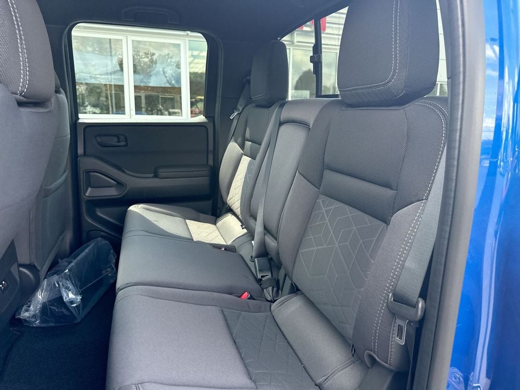 New 2026 Nissan Frontier SV - photo - 18