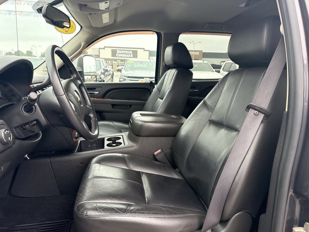 Pre-Owned 2011 Chevrolet Silverado 3500HD LTZ - photo - 12