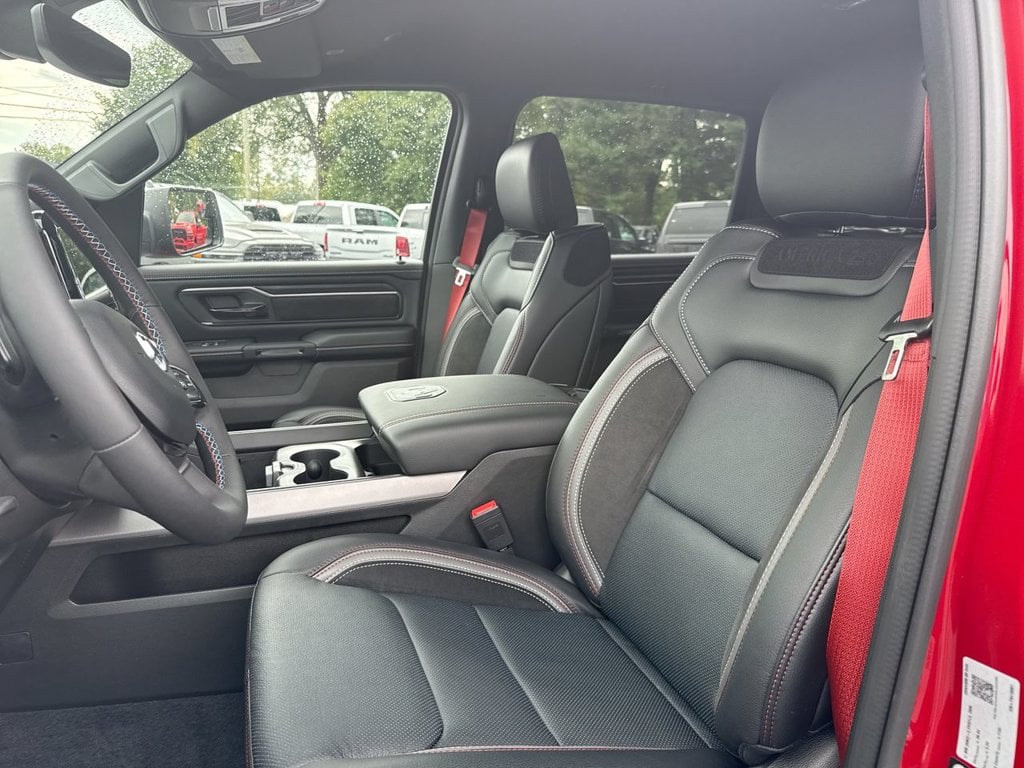 New 2026 Ram 1500 Laramie - photo - 20