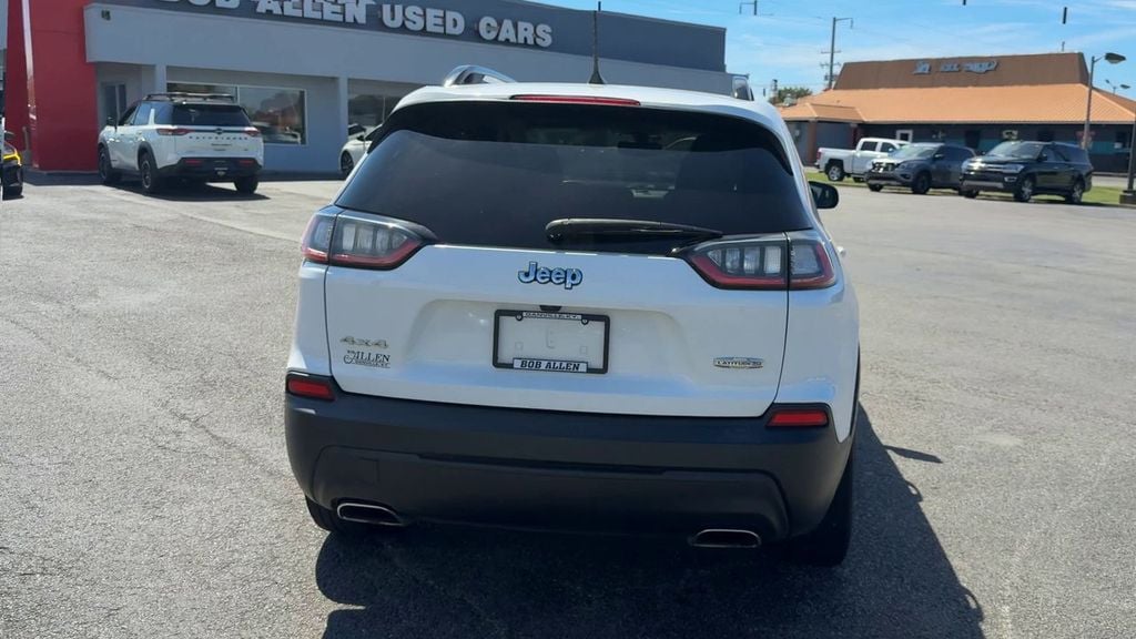 Pre-Owned 2022 Jeep Cherokee Latitude Lux - photo - 5