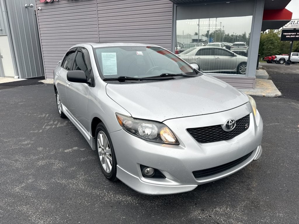 Pre-Owned 2010 Toyota Corolla S - photo - 6