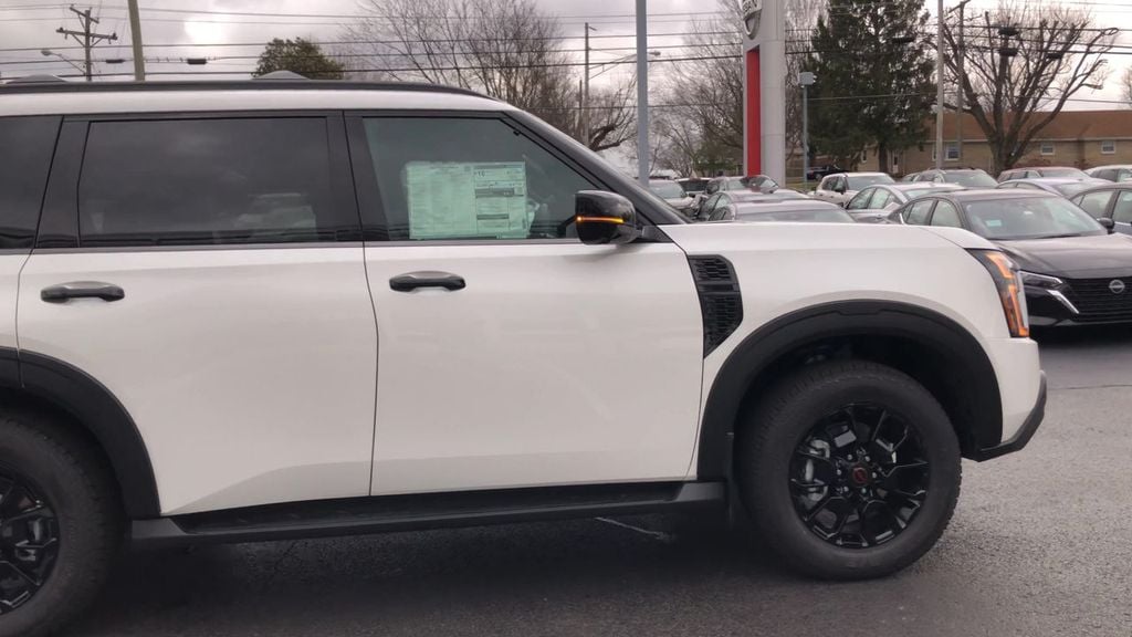 New 2026 Nissan Armada PRO-4X - photo - 8