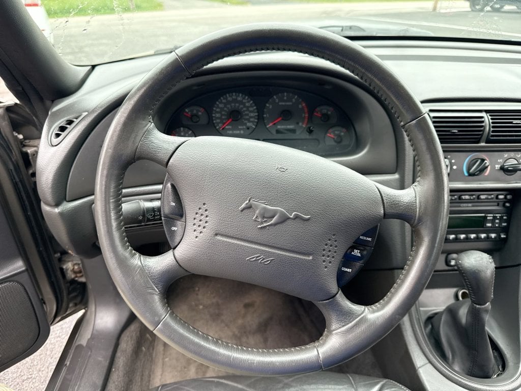 Pre-Owned 2002 Ford Mustang GT - photo - 14