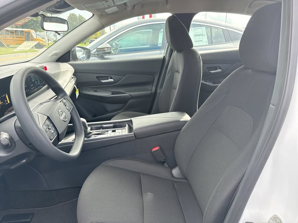 New 2027 Nissan Sentra S - photo - 20