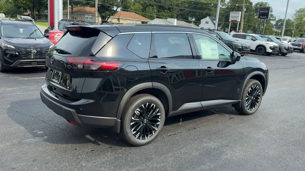 New 2026 Nissan Rogue Dark Armor - photo - 6