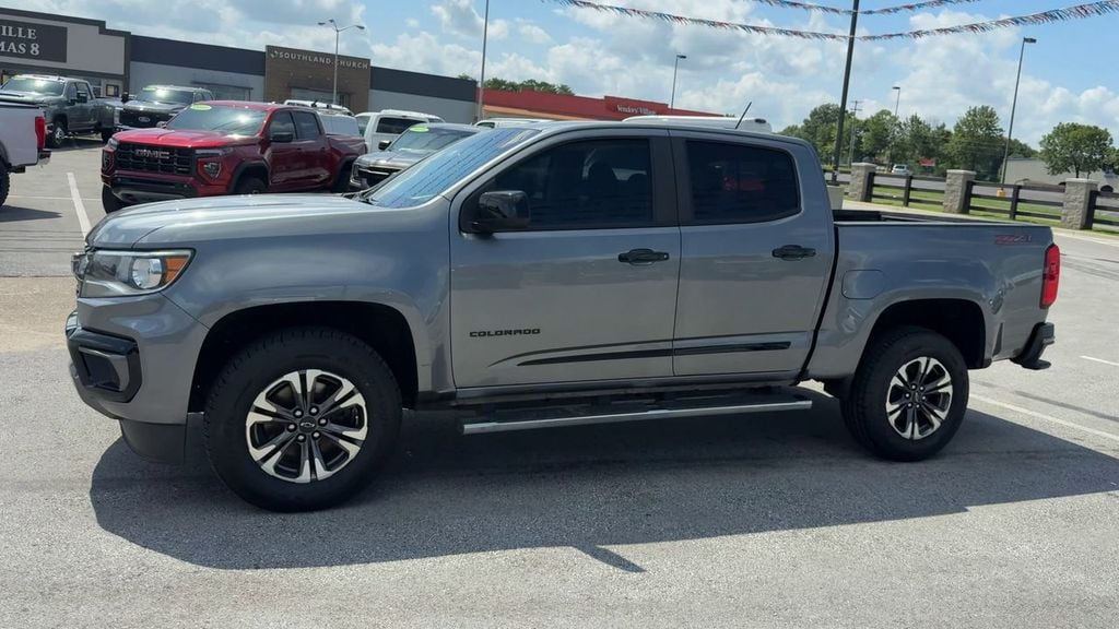 Pre-Owned 2022 Chevrolet Colorado Z71 - photo - 2